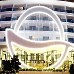 Q Premium Rezort 4*