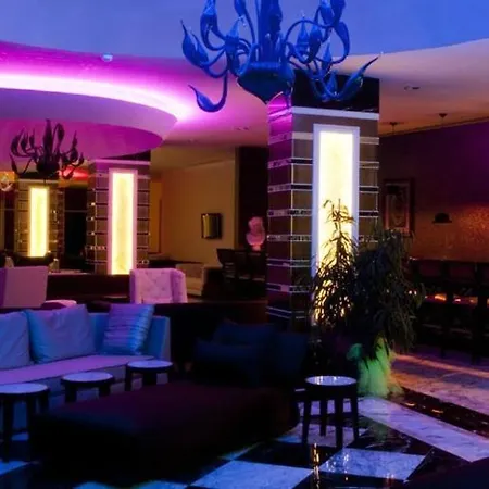 Q Premium 4*