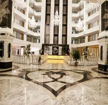 Q Premium Üdülőközpont 4*