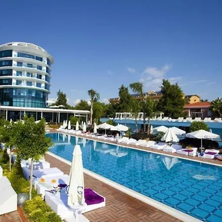 Q Premium 4* Okurcalar