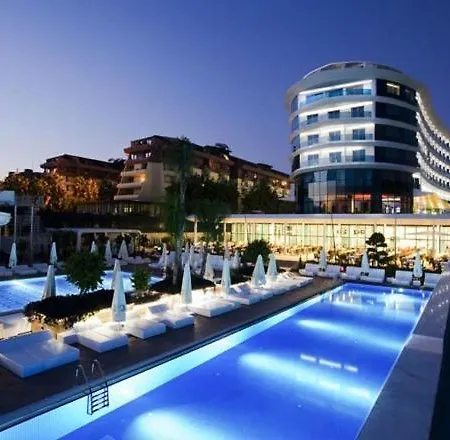 Q Premium Resort Okurcalar