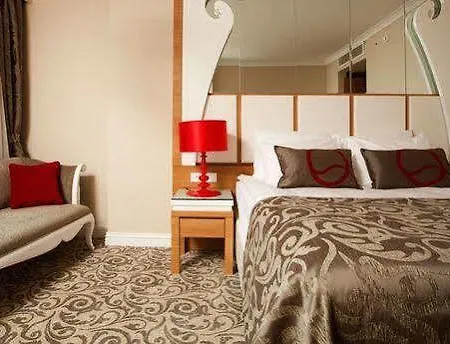 Q Premium Resort