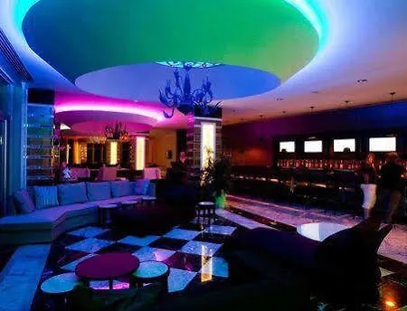 Q Premium 4*