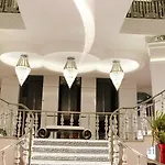 Q Premium 4*